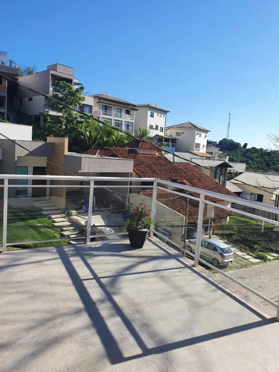 Casa moderna com piscina e 3 suítes  Maria Paula - Foto 2