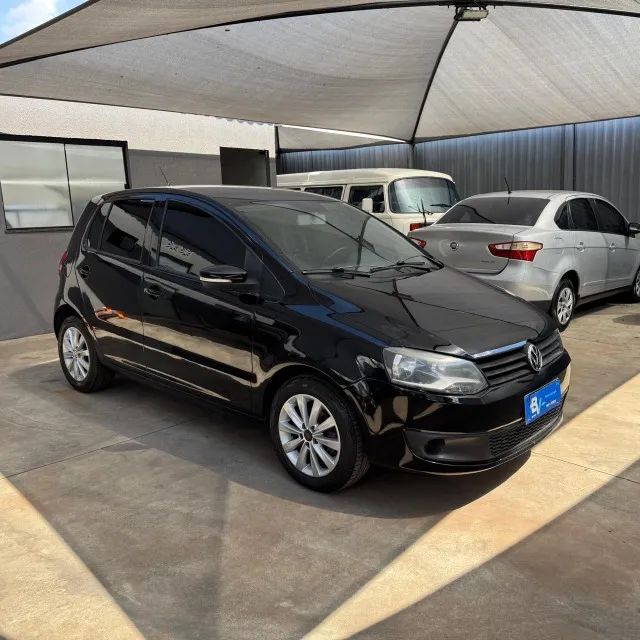 Volkswagen Fox Fox 1.0 Mi Total Flex 8V 5p 2011