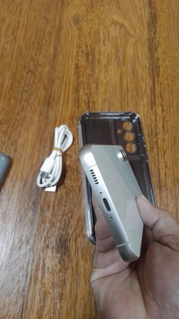 Vendo esse S23 fé 128GB 8 de RAM 5G sem marca de uso  - Foto 5