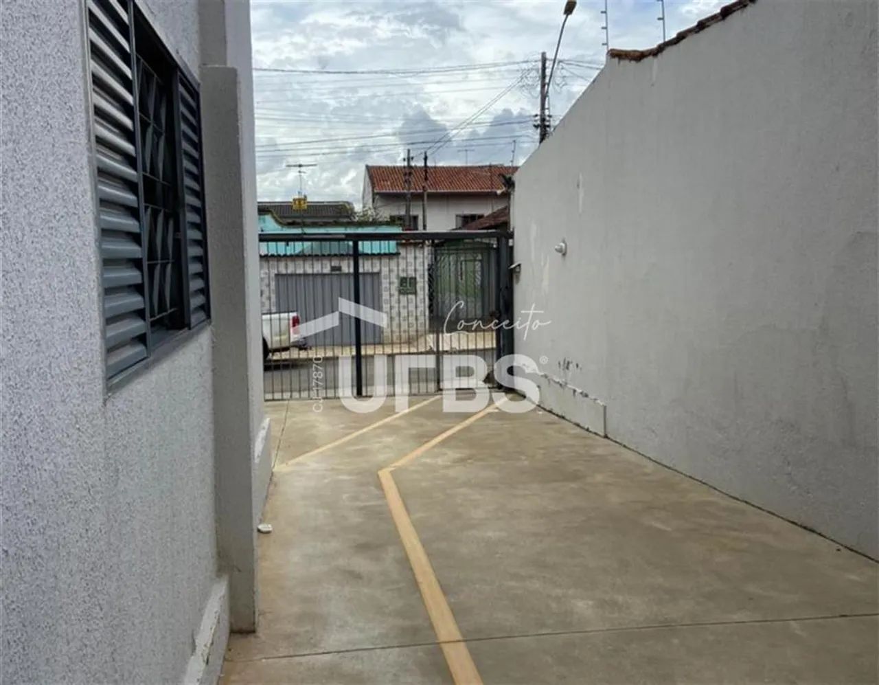 Vendo prédio inteiro, com aptidão Residencial e Comercial - Foto 4