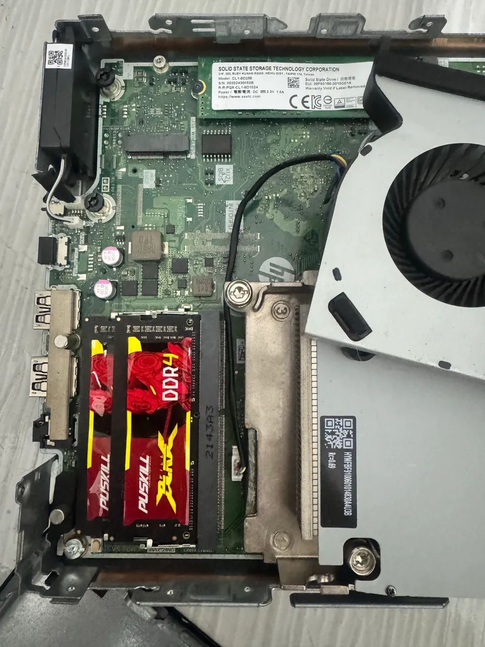 Mini Desktop HP ProDesk 400G6 - Foto 3