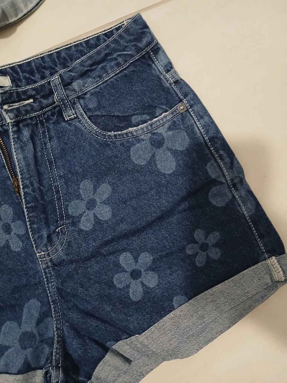 Lote com dois shorts forever 21 - Foto 4