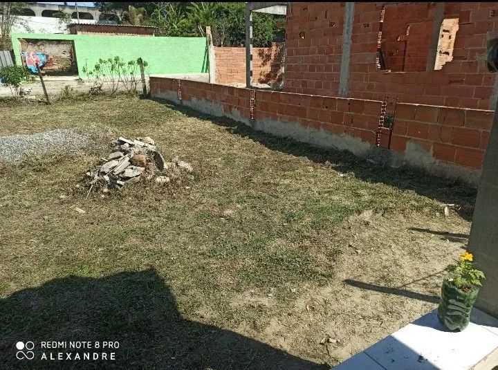 Vendo terreno condomínio fechado cada morador com sua chave portão de garagem na entrada - Foto 3