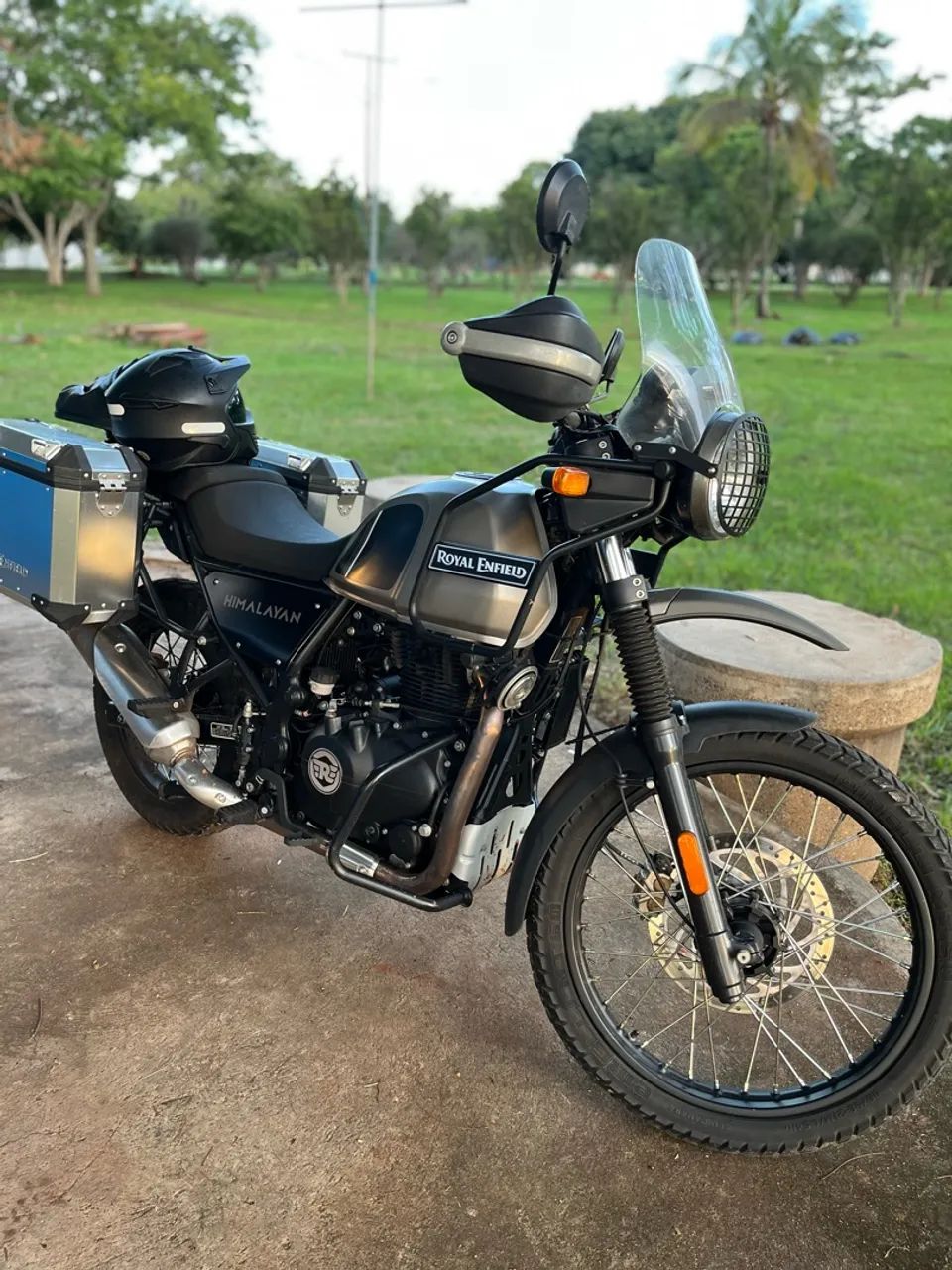 Himalayan 411