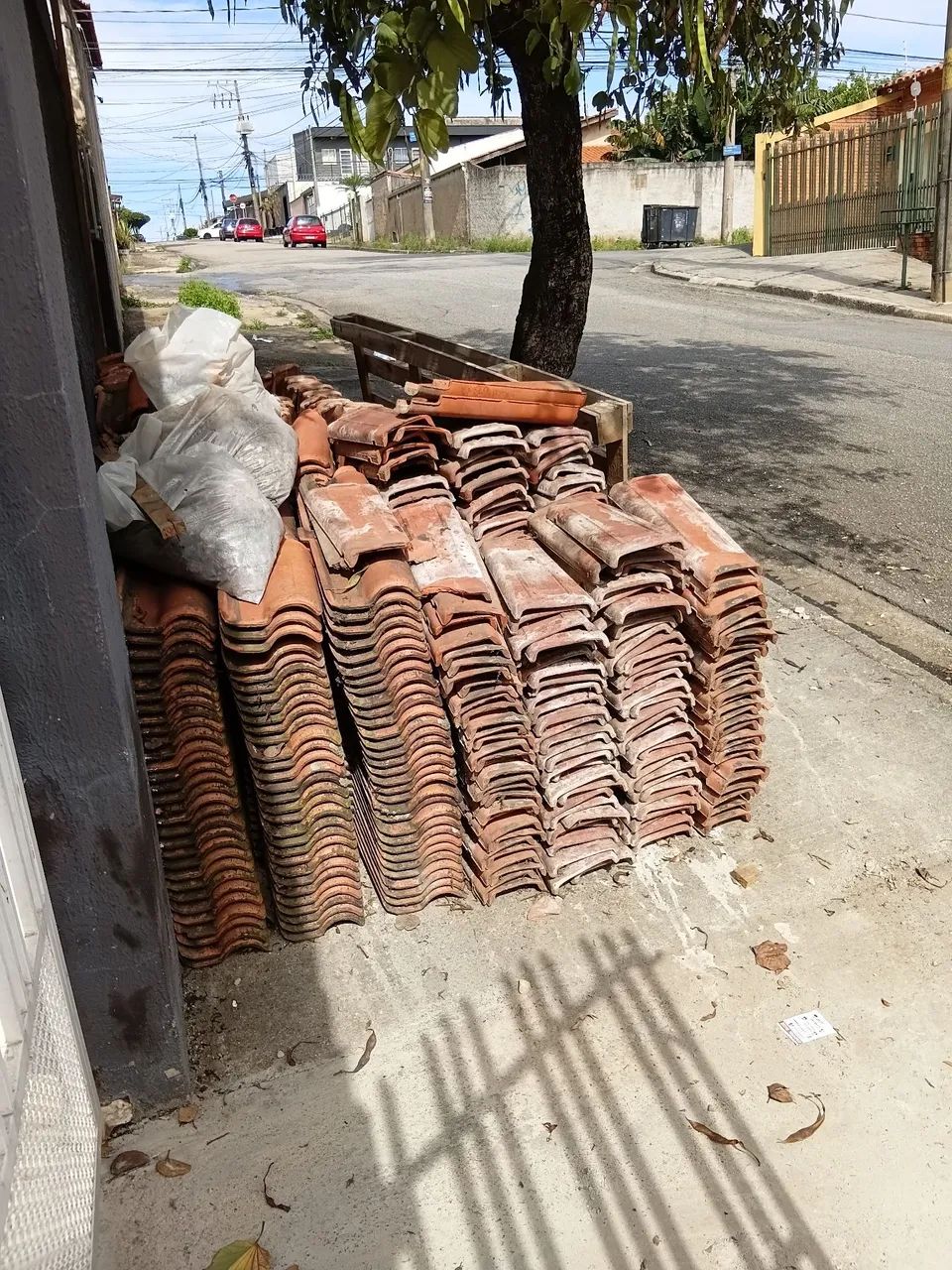 Doação de telhas - Foto 2