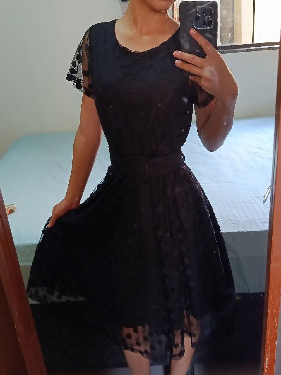Vestido Preto Com Cinto 