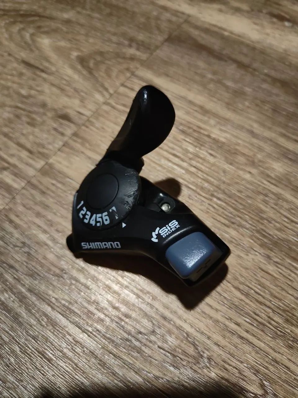 KIT PASSADOR SHIMANO, PROTETOR DE GUIDÃO E MESINHA TRACKER!! - Foto 5