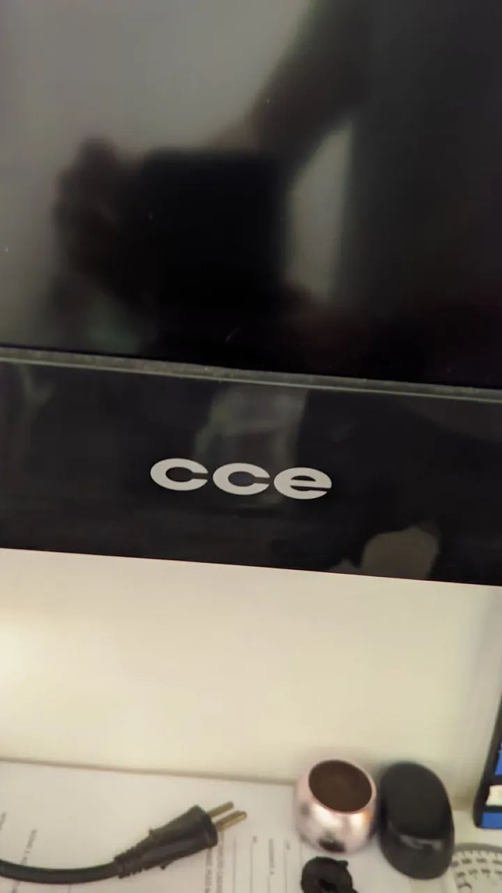 Tv LCD CCE 42" D2401 (defeito) - Foto 2
