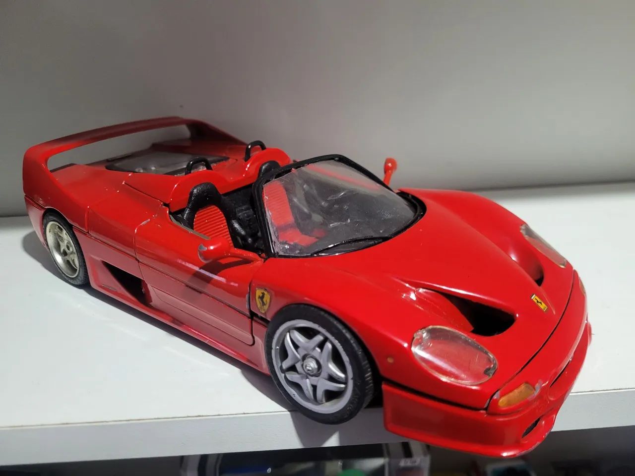 Miniatura Ferrari 1/18