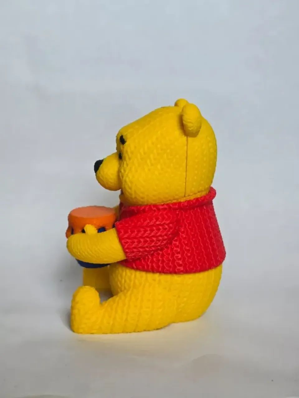 Boneco Pooh 3D Estilo Crochê 20cm - Foto 2