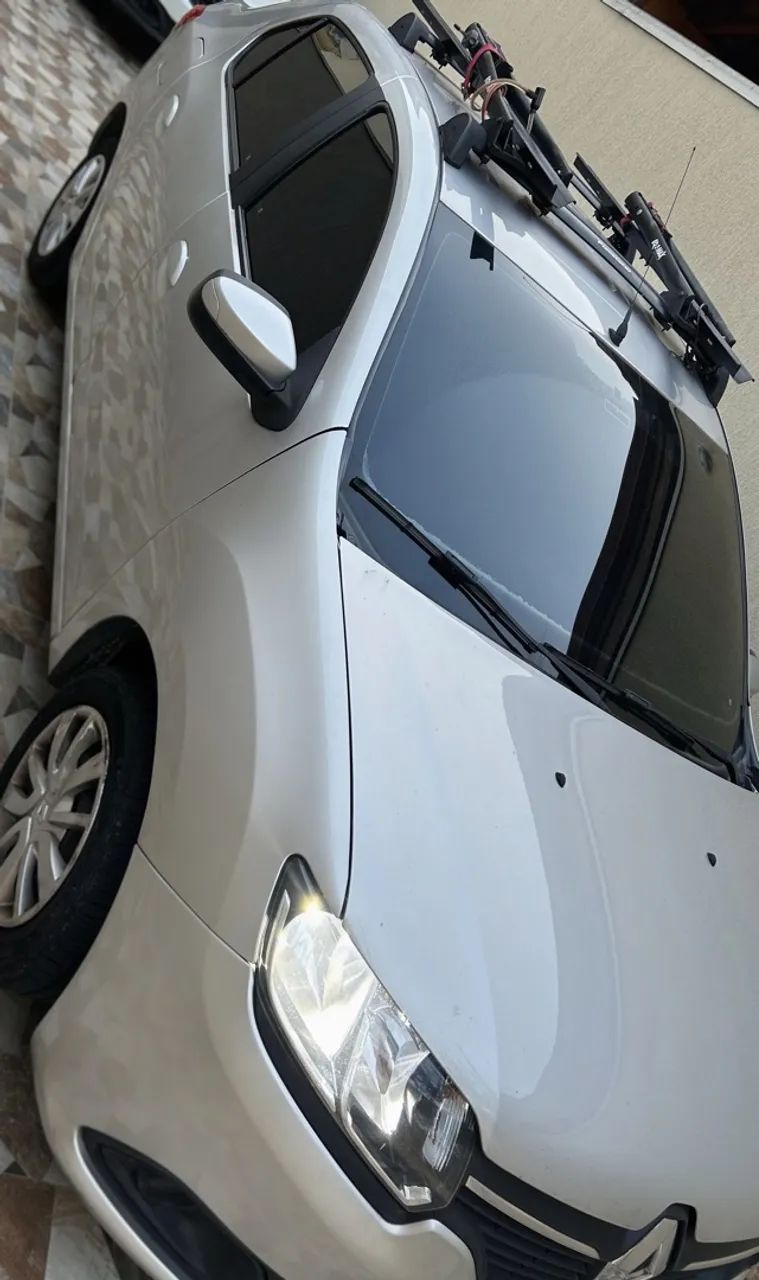 Renault Logan Expression Hi-flex 1.6 8V 4P 2014 - Foto 4