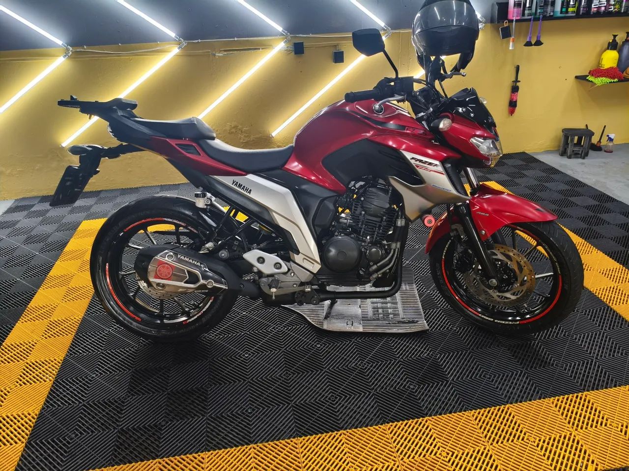 Fazer 250 