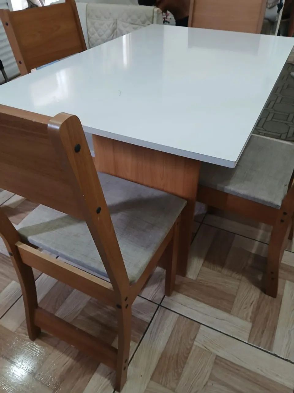 Mesa 4 cadeiras  - Foto 5