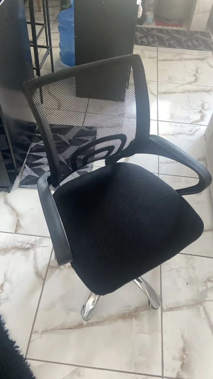 Cadeira Para Trabalho - SEMI NOVA
