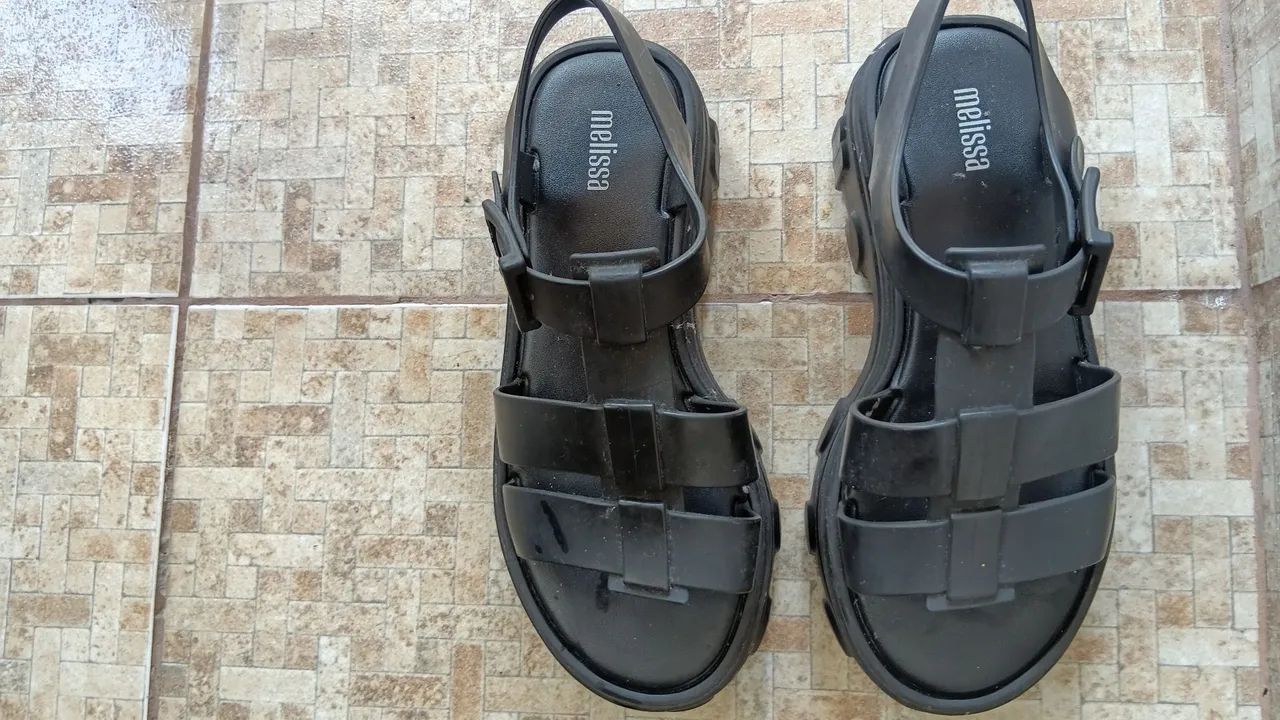 Sandalia plataforma melissa - Foto 2