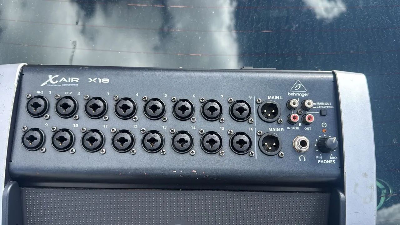 Mesa X18 Air Behringer c/ IPAD e CASE - Foto 3