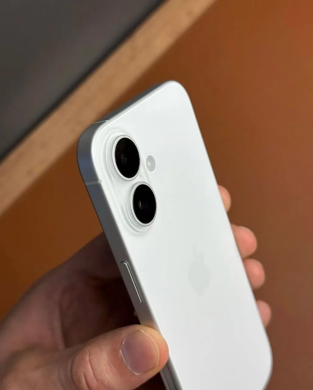 Iphone 16 plus - Foto 2