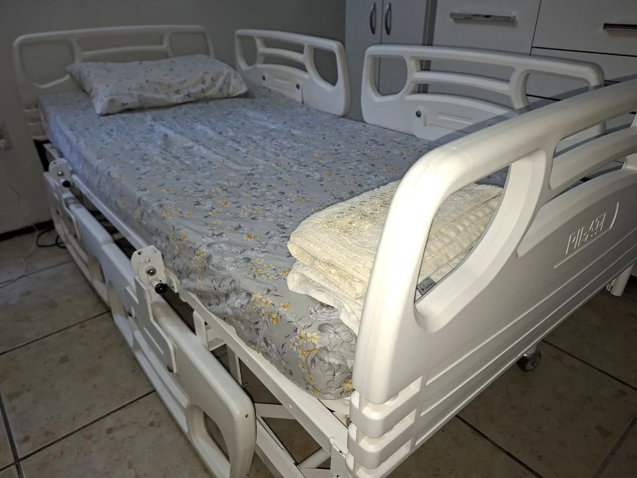 Cama Hospitalar Elétrica Pilati - Foto 2