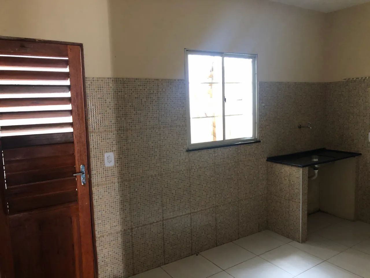 ALUGO APTO DE 2 QUARTOS NO CANIDEZINHO. - Foto 3