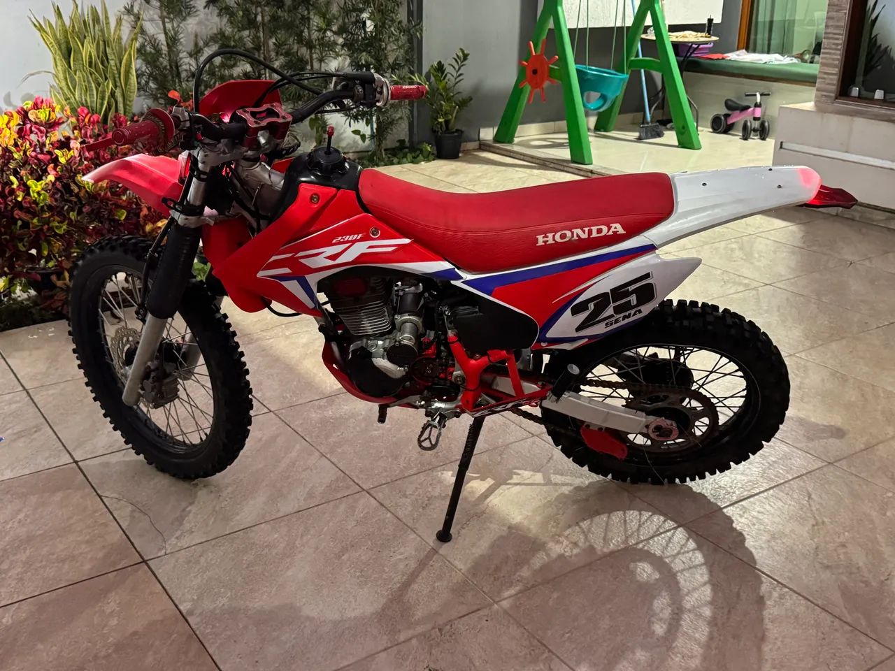 CRF 230 F 2011 muito nova  - Foto 3