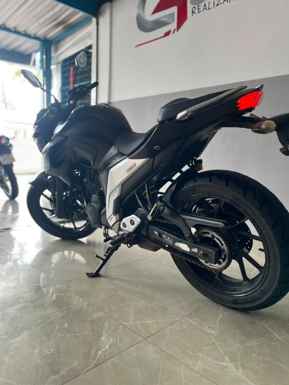 Fazer 250  - Foto 2
