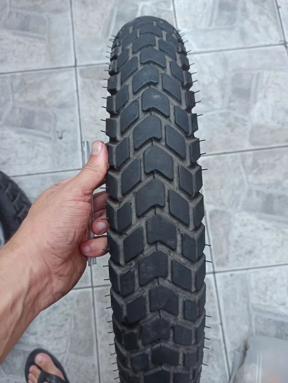 Vendo par de pneu - Foto 3