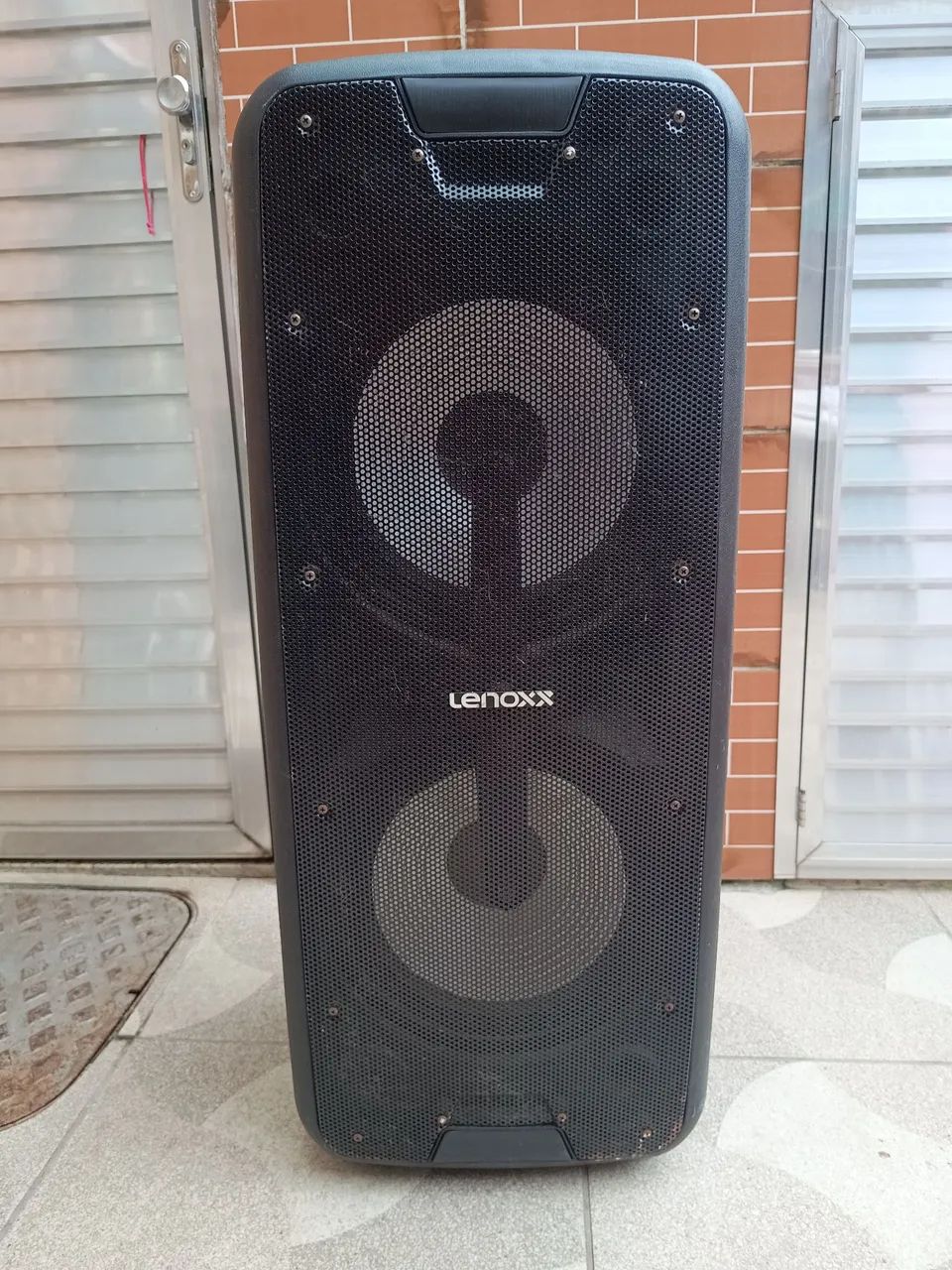 Caixa de som Lenox