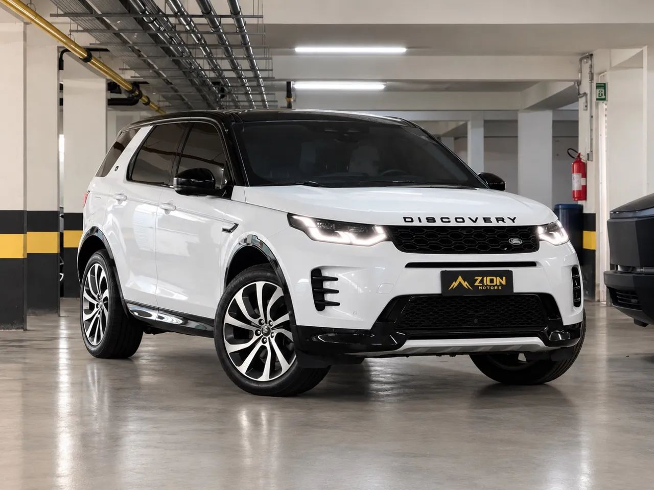 Land Rover Discovery Sport SE R-DYN. 2.0 Bi-TB DIE 2024