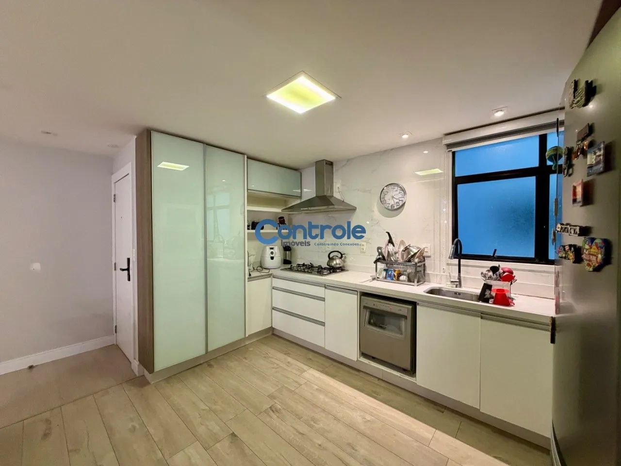 Apartamento com 03 dormit órios no Estreito, em Florianópolis/SC! - Foto 4