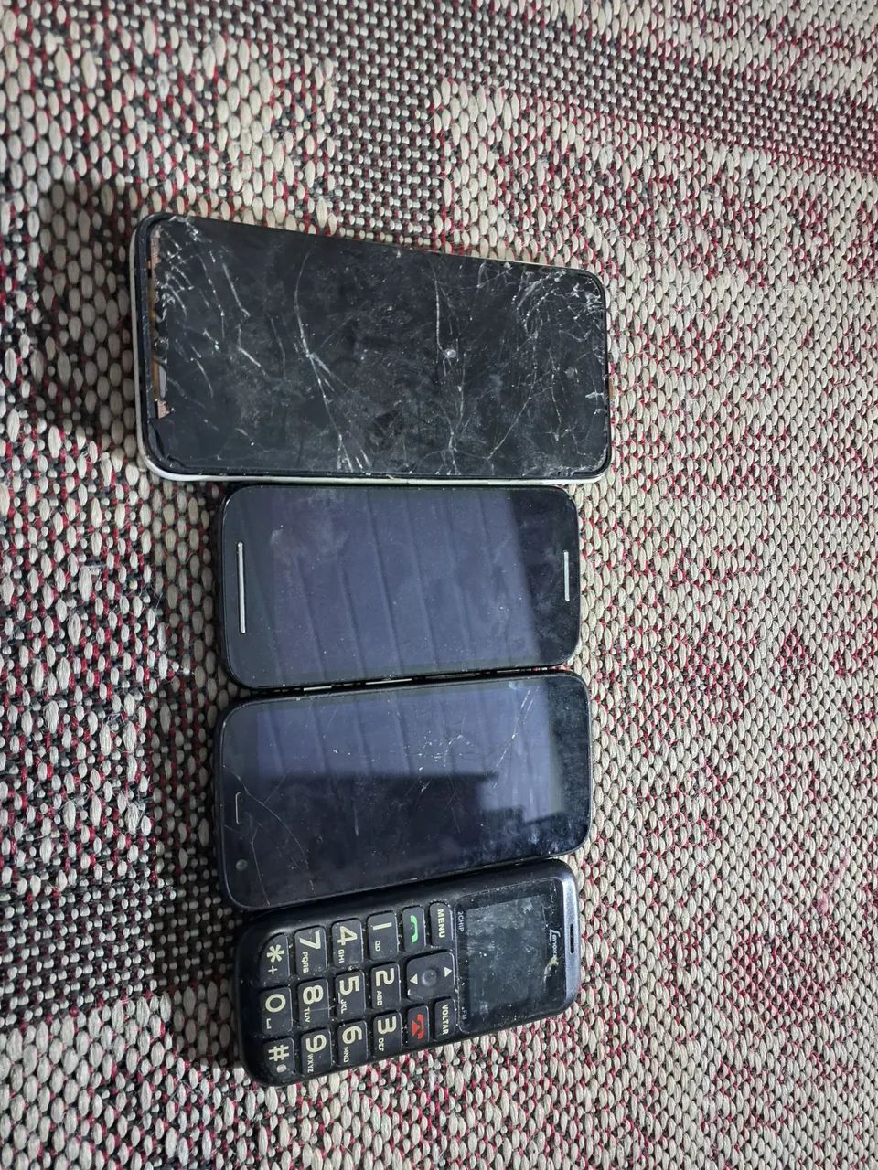 Lote com 4 celulares  - Foto 2