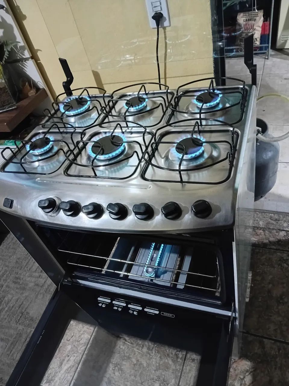 Fogao 6 bocas automático brastemp  - Foto 3