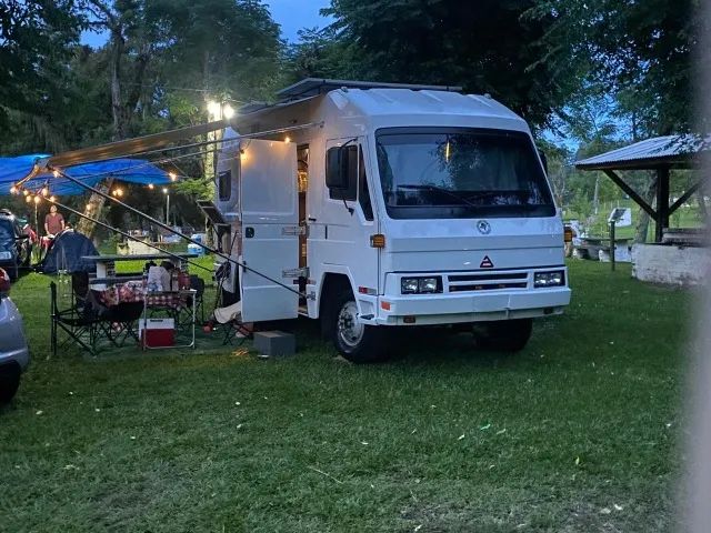 Vendo Motorhome Agrale ano 1994 turbo montagem 2024
