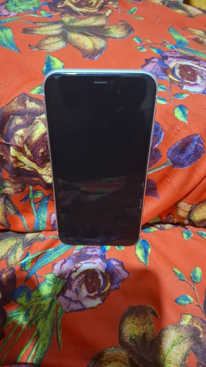 Iphone 11 64GB..700 rais - Foto 2