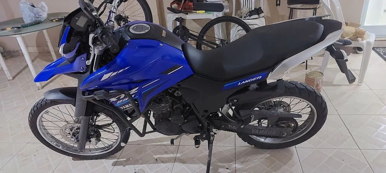 XTZ LANDER 2024 