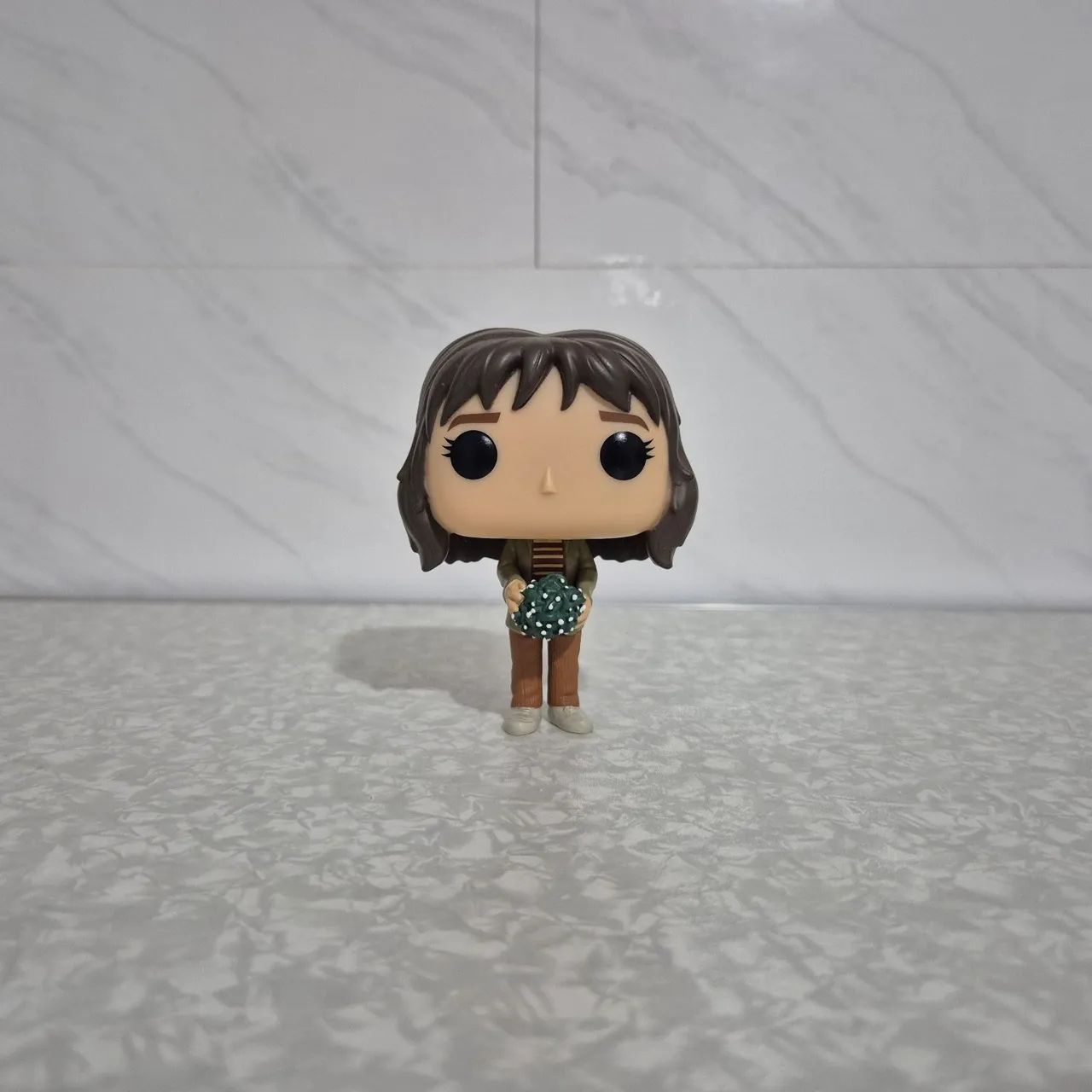 Funko Pop Joyce N°436 (Loose/ Sem Base) Stranger Things