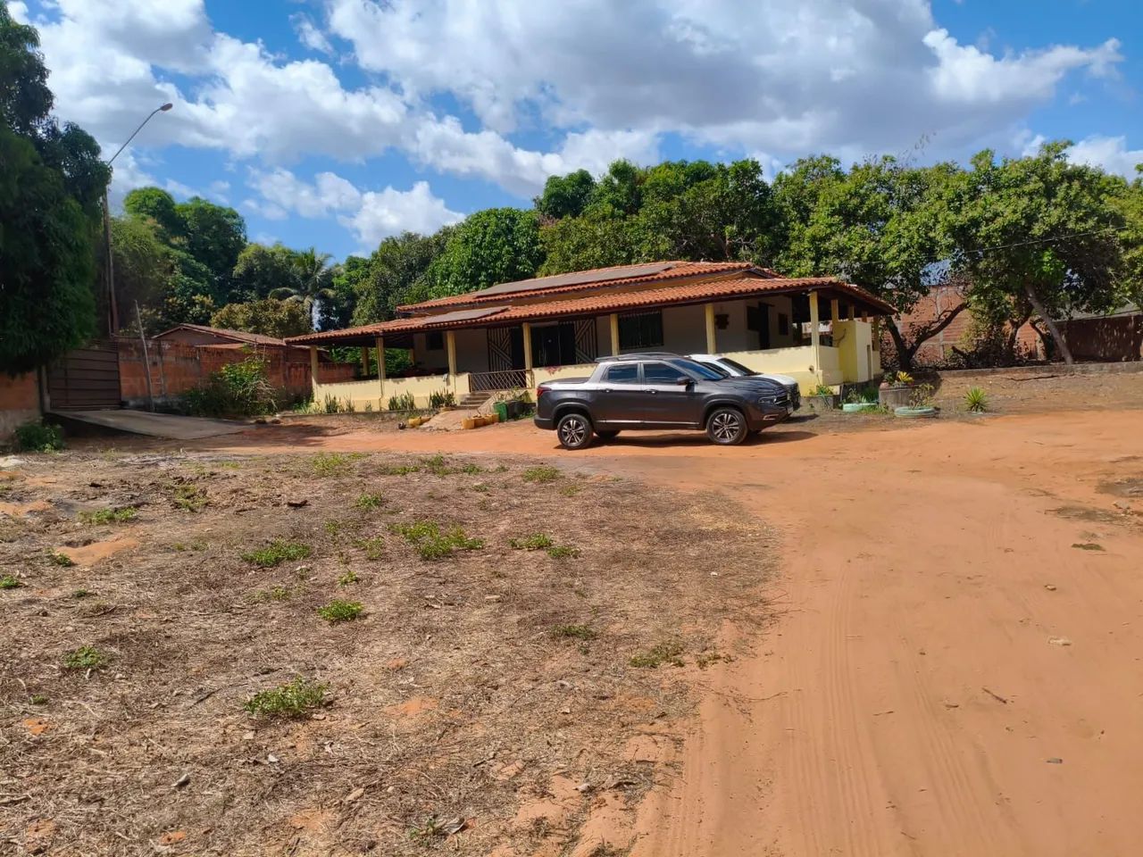 Alugo chácara por mês mobiliada e com piscina - Foto 2