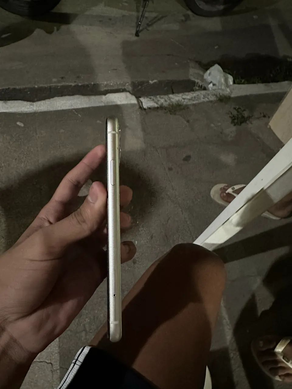 iPhone 11 (64GB) - Cor Branco - Foto 3