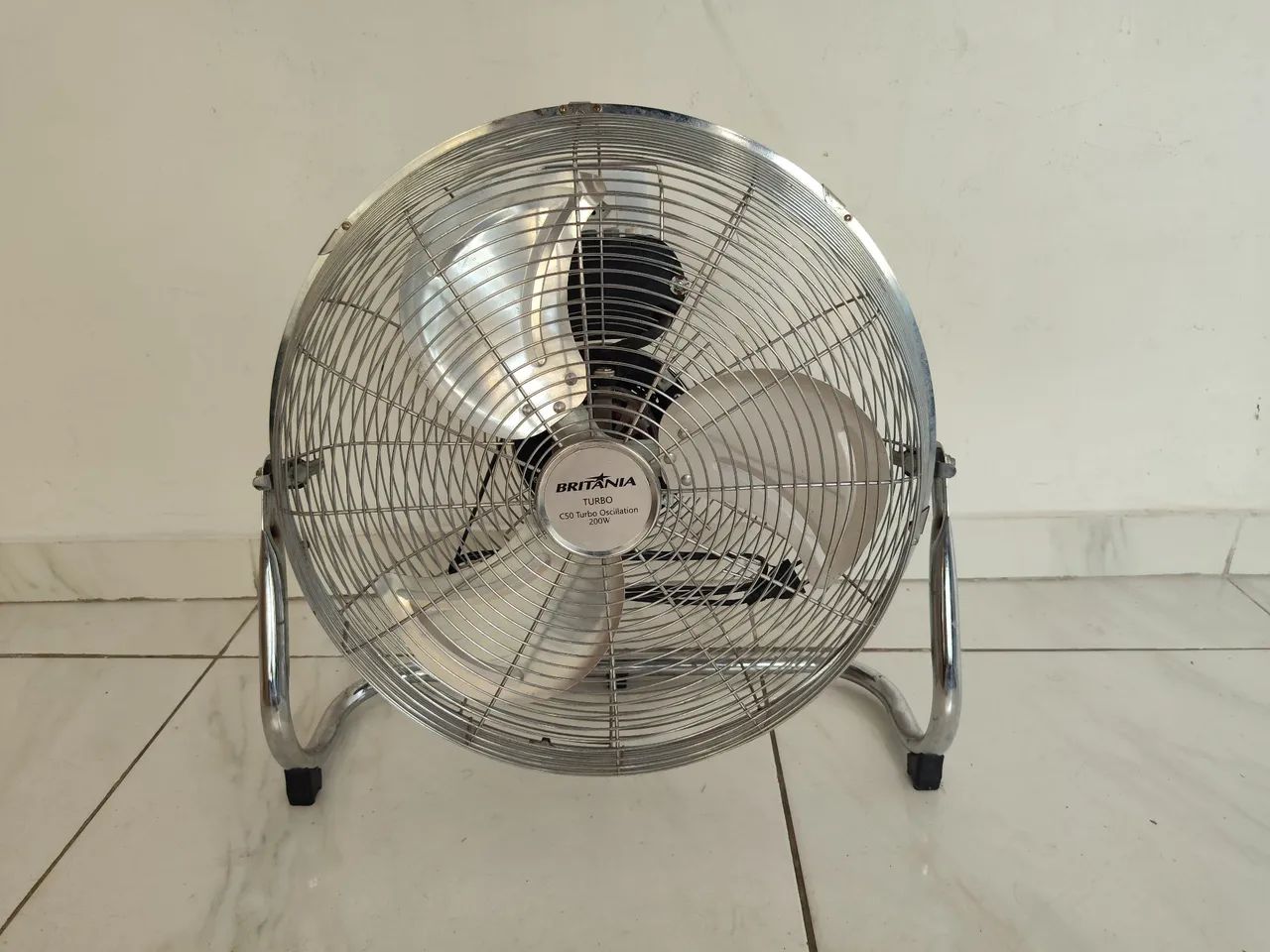 Ventilador metal Britânia 