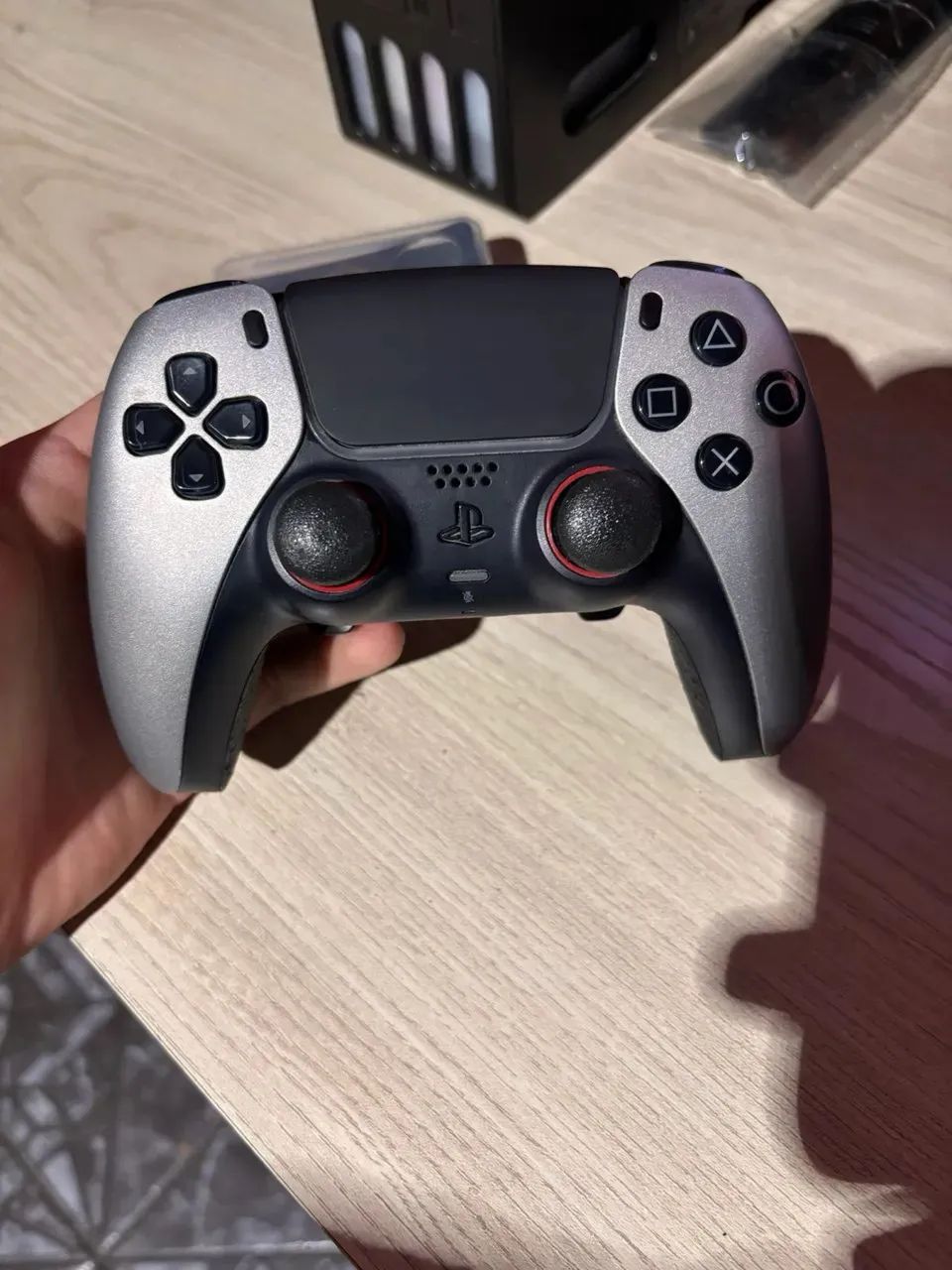Evzen DualSense PRO? - CustomSeries