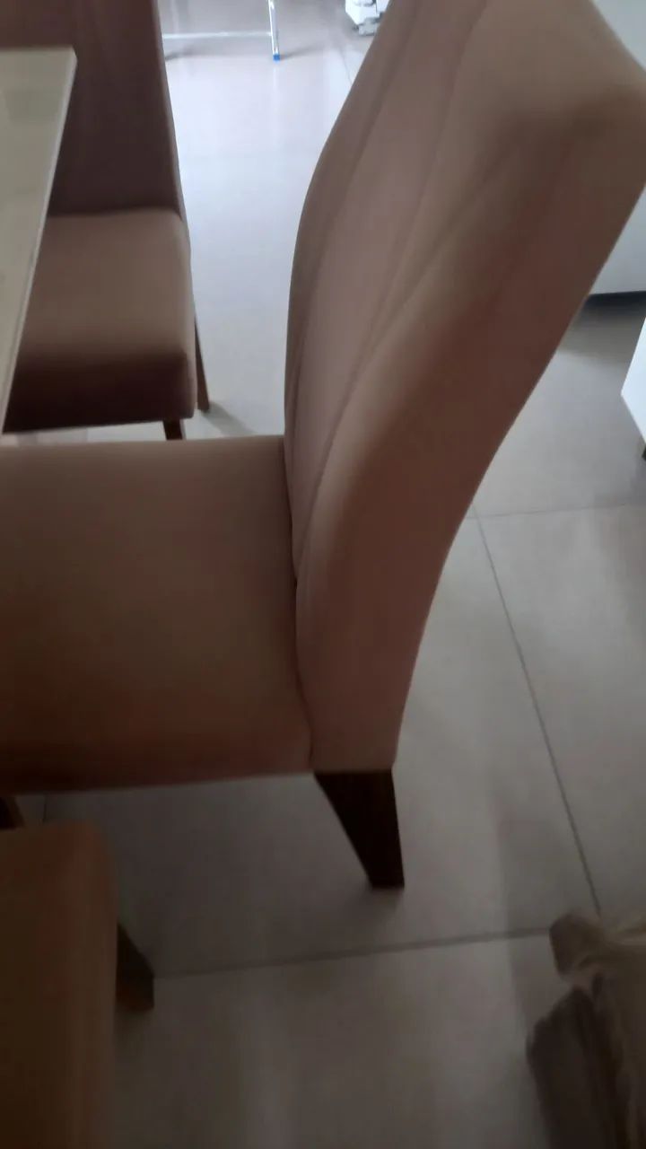 Conjunto de mesa de jantar e 4 cadeiras - Foto 4