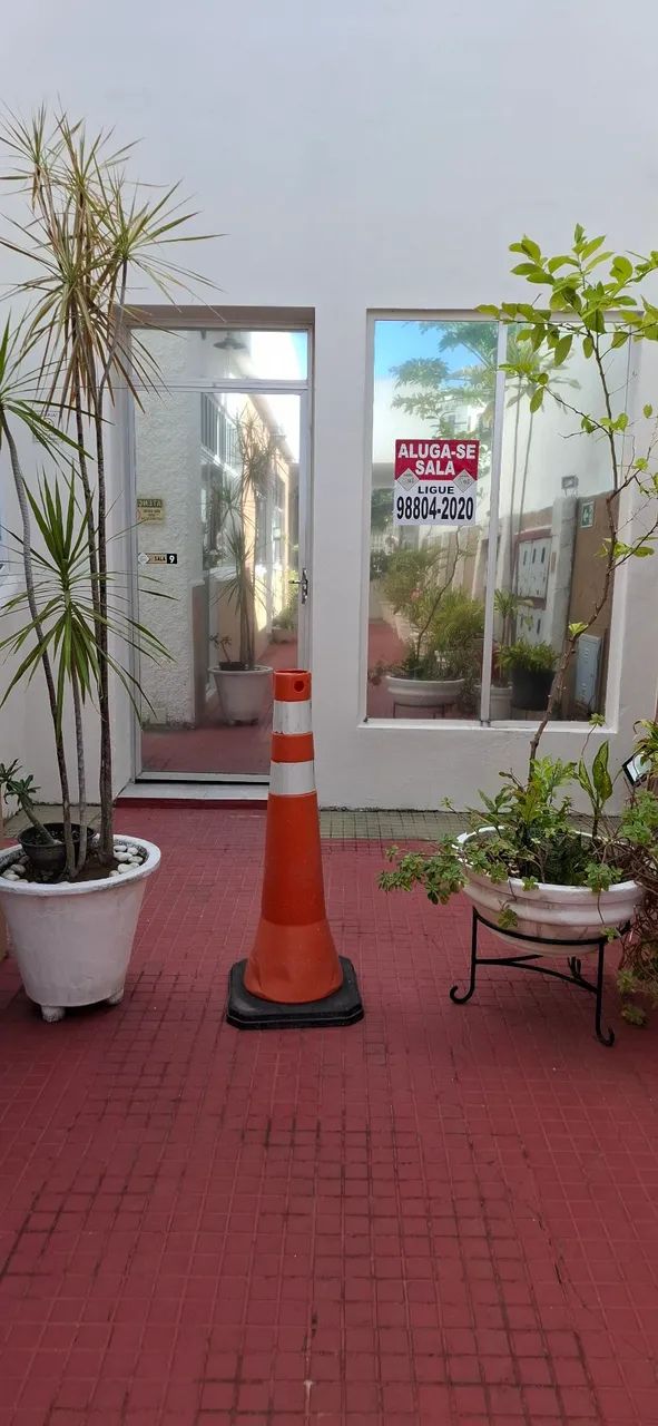 Alugamos 4 salas com 4wc (interligadas)no São José - no térreo com 82m² - Foto 4