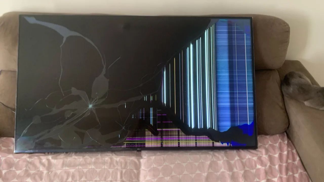 TV PHILCO 52? Polegadas smart 4K FULL HD  - Foto 4