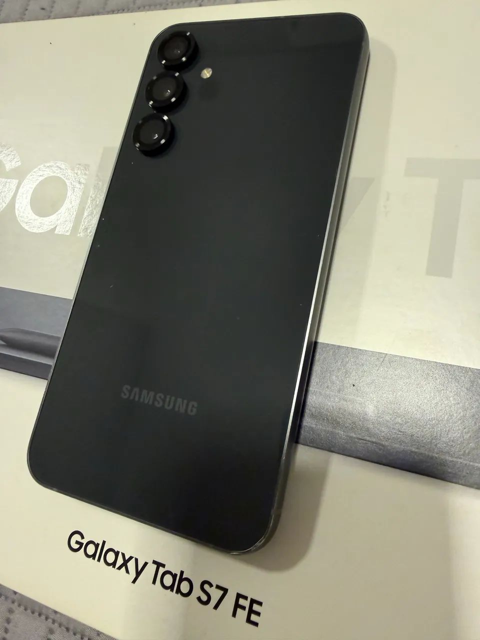Samsung Galaxy S23 FE - Foto 2