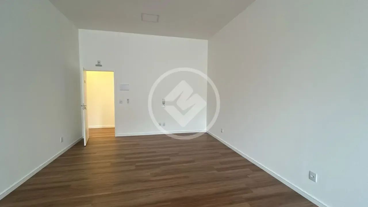 Sala Comercial com Estrutura Profissional, Segurança, Estacionamento e Recepção Compartilh - Foto 3