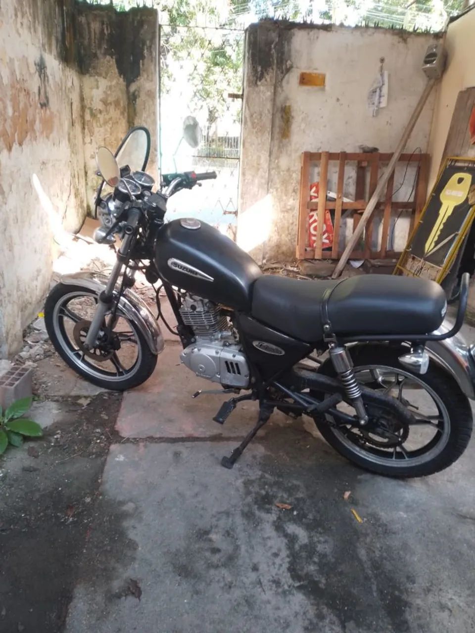 Suzuki 2010 - Foto 4
