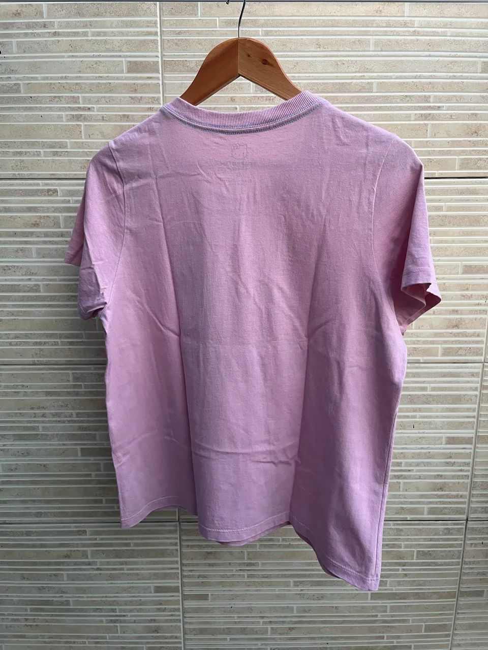 Camiseta Hello Kitty - Foto 4