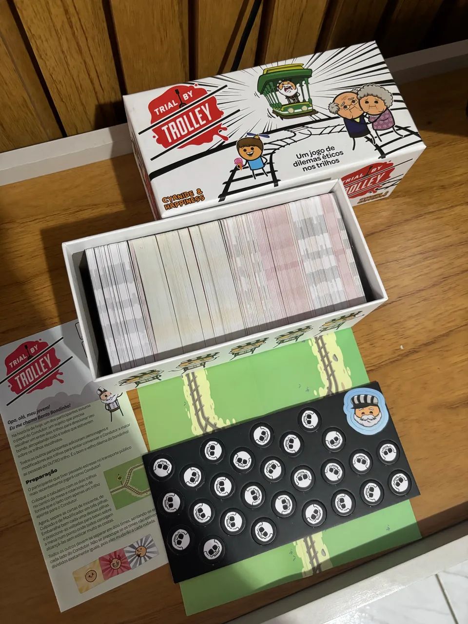 Jogo de tabuleiro - Trial by Trolley - Foto 2