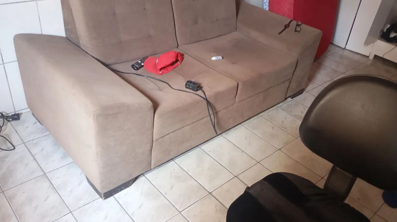 Sofá semi novo - Foto 4