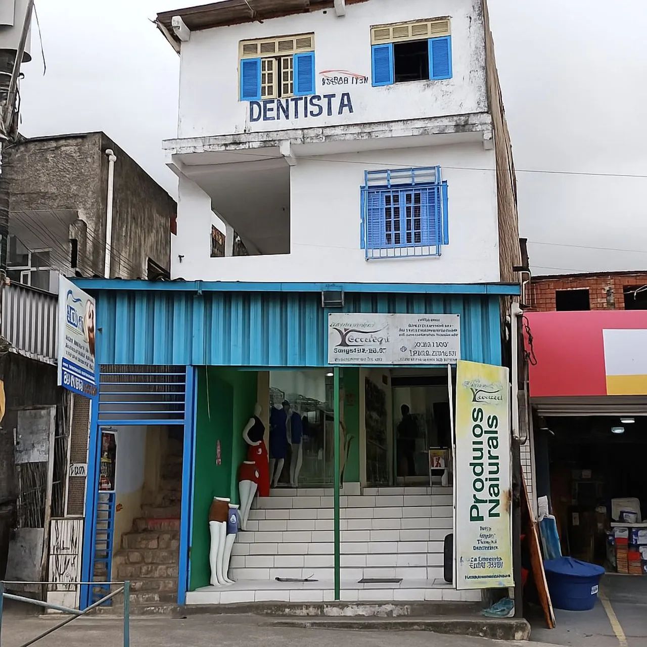 PONTO COMERCIAL LARGO DE PAU DA LIMA