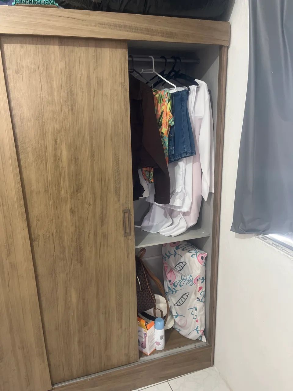 Guarda roupas  - Foto 4